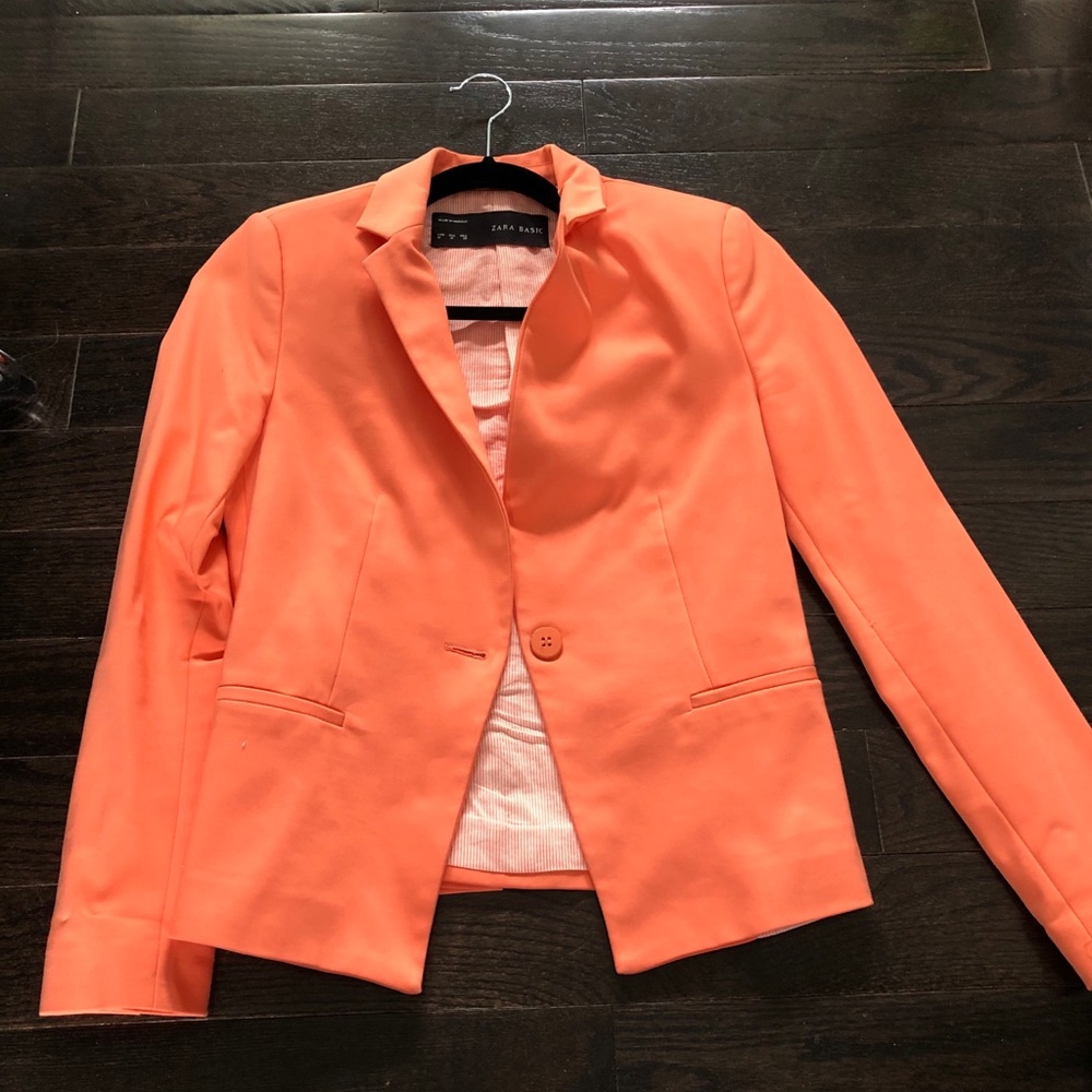 Zara blazer size M